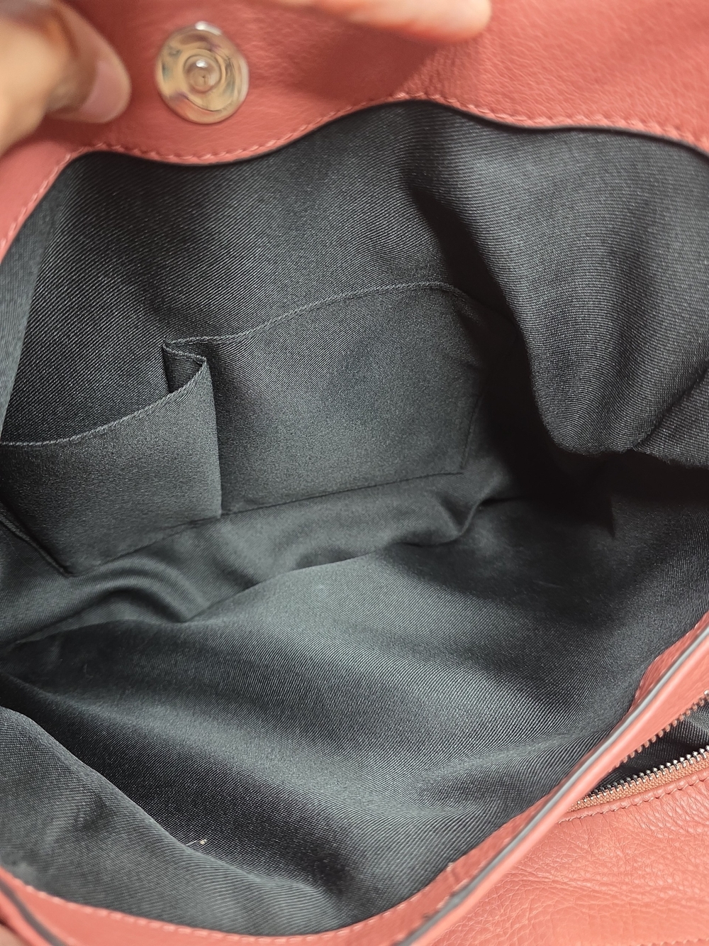 Vince Camuto Pink Leather Shoulder Tote EUC - Picture 13 of 13